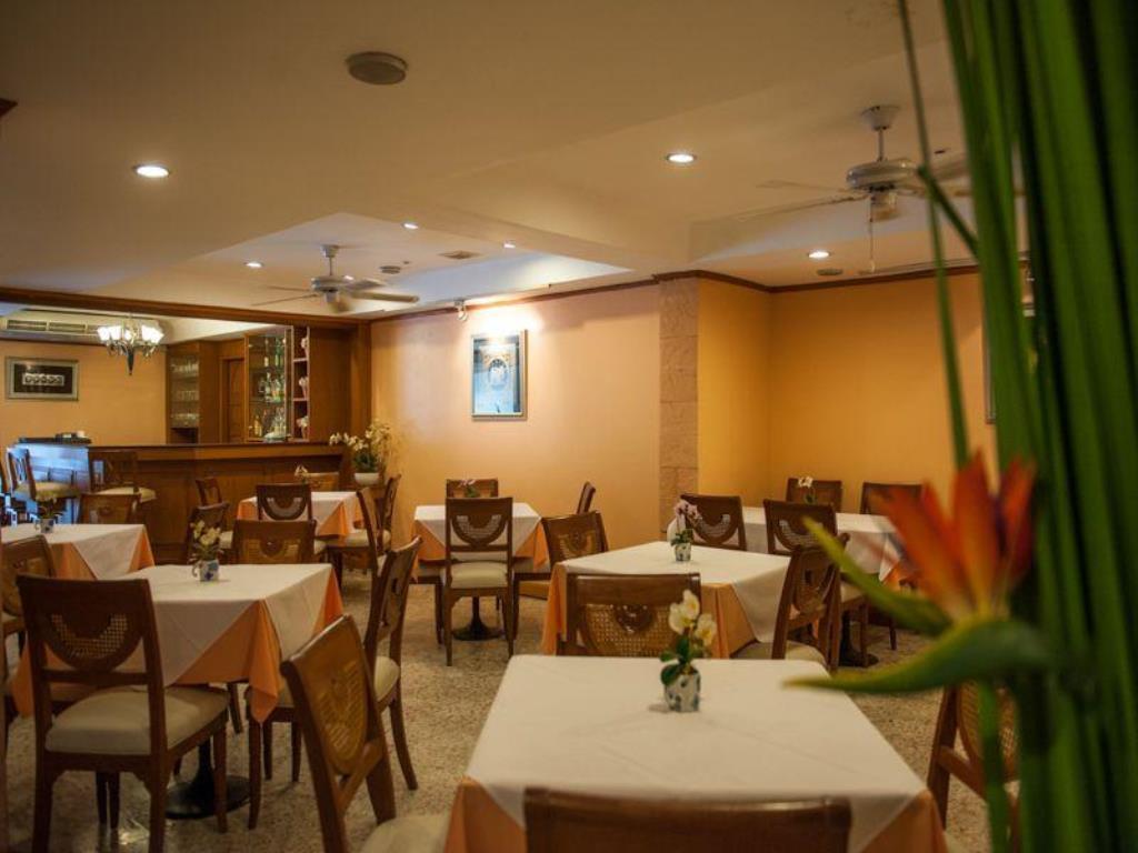 Lido Beach Hotel Паттайя Экстерьер фото